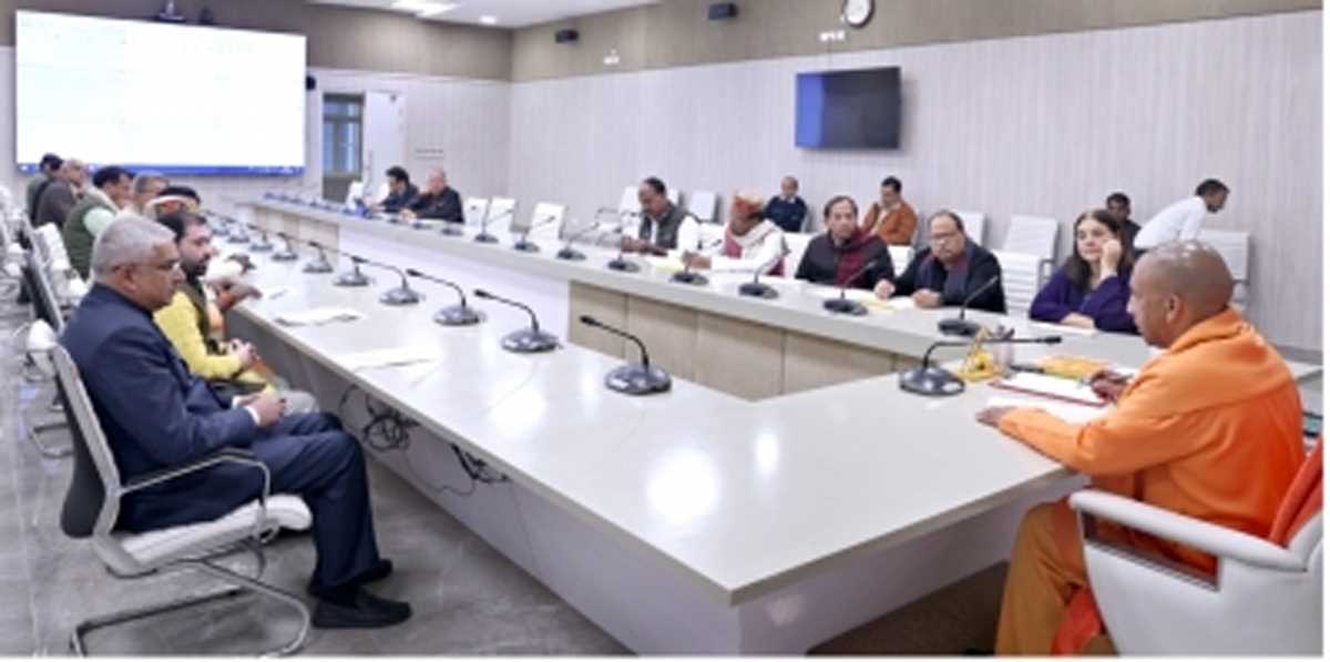 ईज ऑफ लिविंग के मानकों पर भी कानपुर बन रहा मानक : मुख्यमंत्री